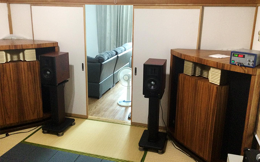 札幌試聴室の写真01